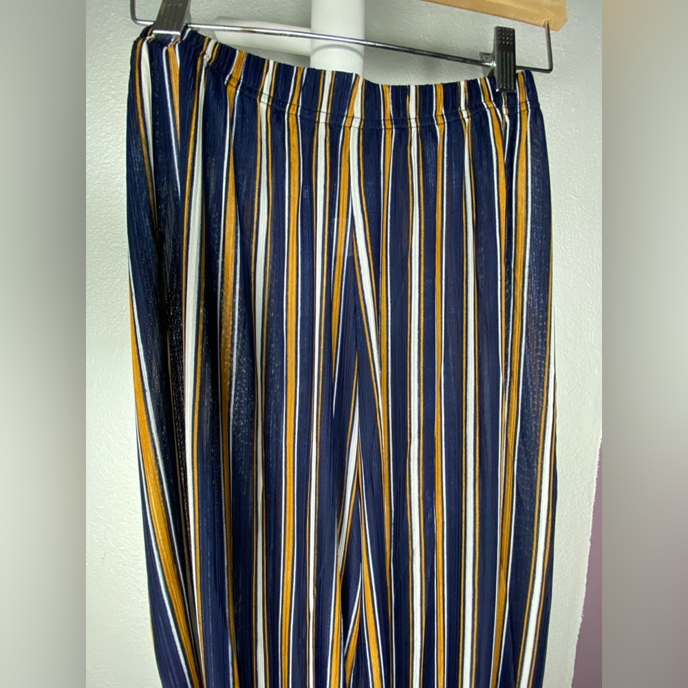 Striped Wide-Leg Pants Women’s Size One-Size - Picture 3 of 6